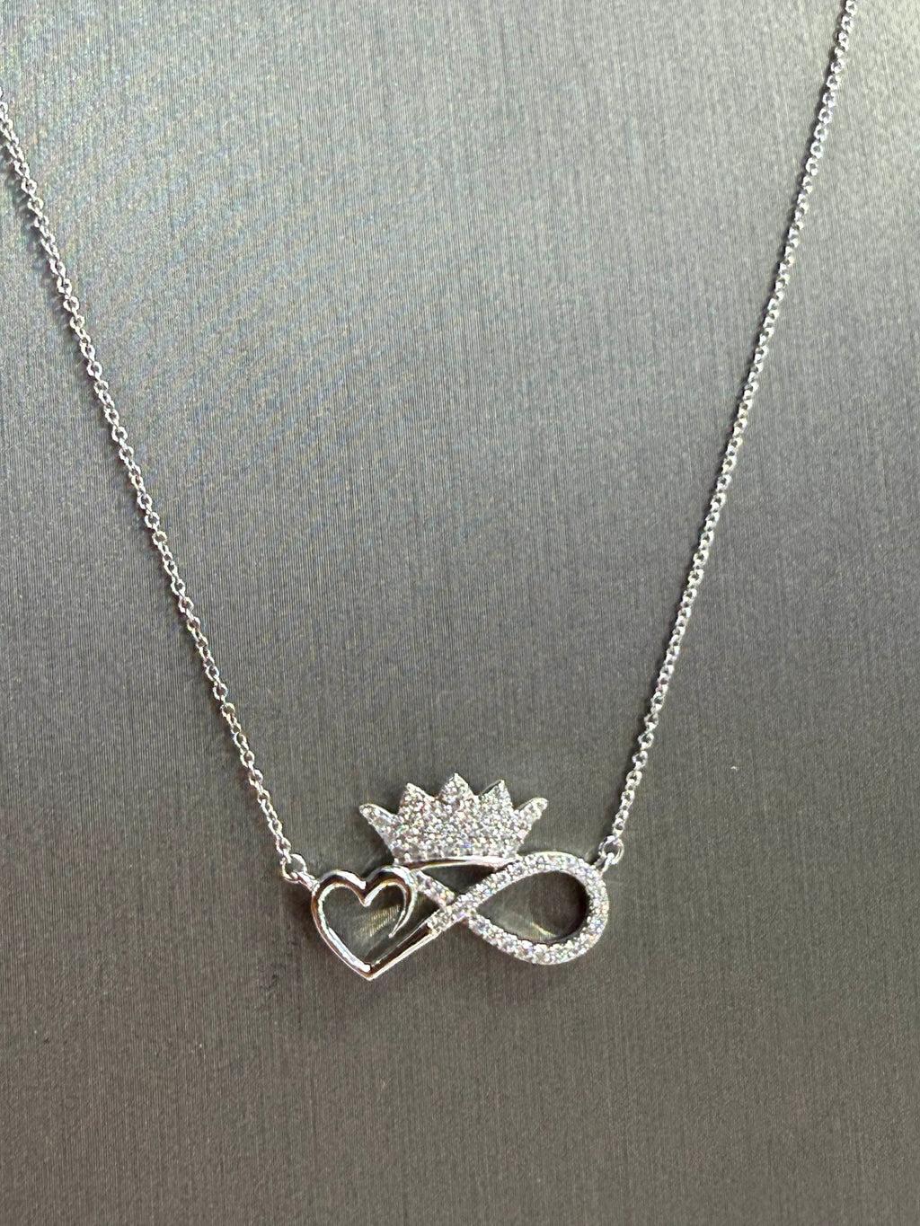 Infinite Crown Diamond Pendant